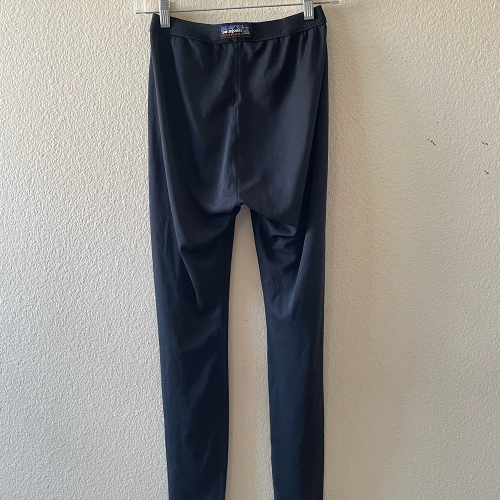 Patagonia Capilene Solid Black Base Layer/ Small - image 4